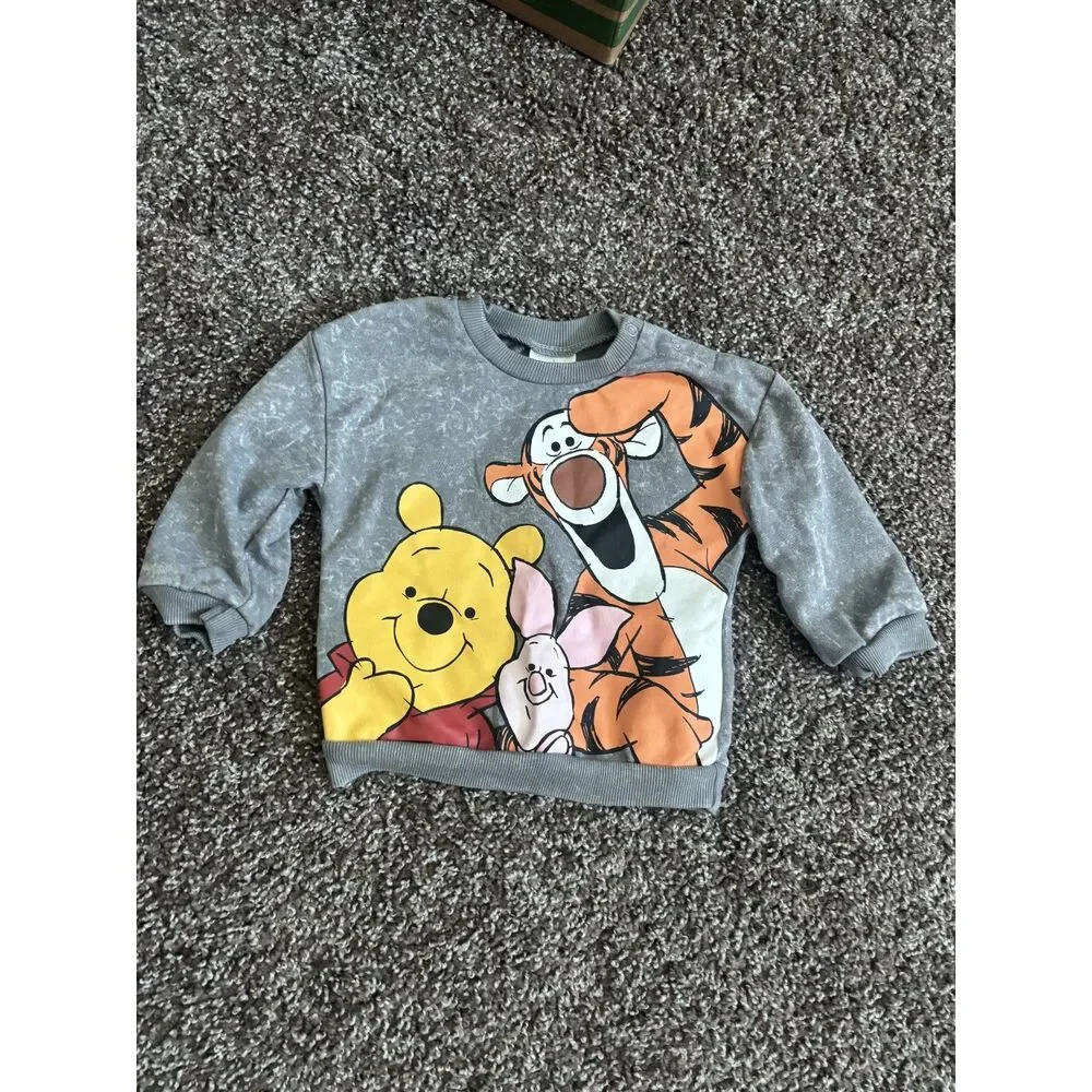 Disney Winne the Pooh 2 Piece Outfit Set 12 Months Tigger Eeyore Piglet